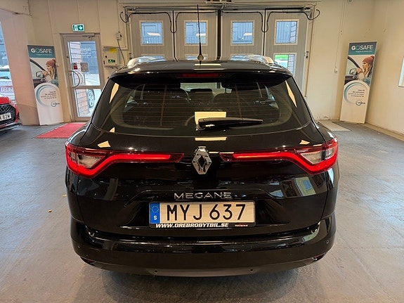 Renault Megane 22 of 23
