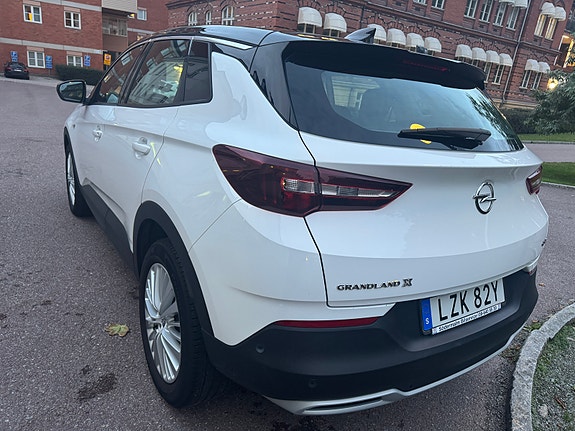 Opel Grandland X 5 of 12