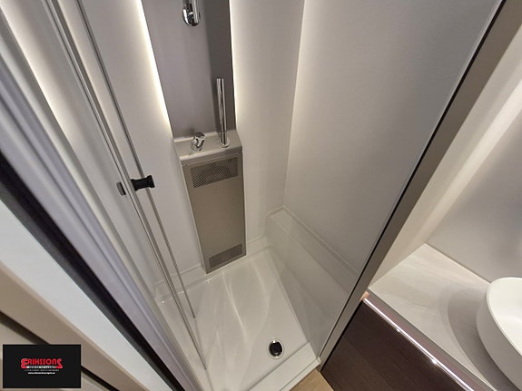 Adria ALPINA 663 HT 10 of 13