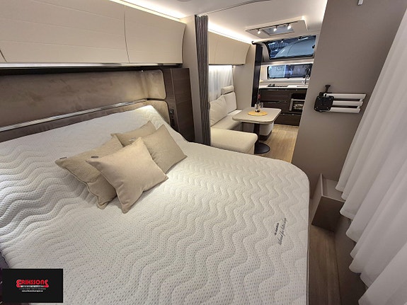 Adria ALPINA 663 HT 11 of 13