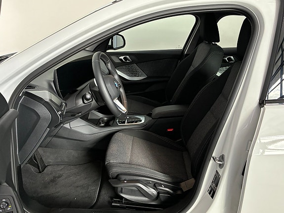 BMW 120 5 of 13