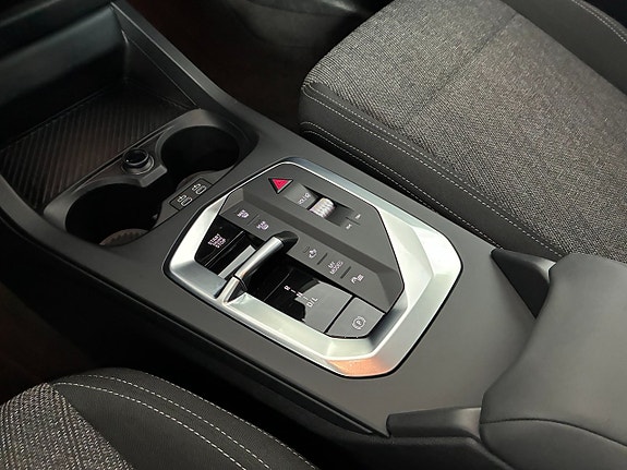 BMW 120 8 of 13