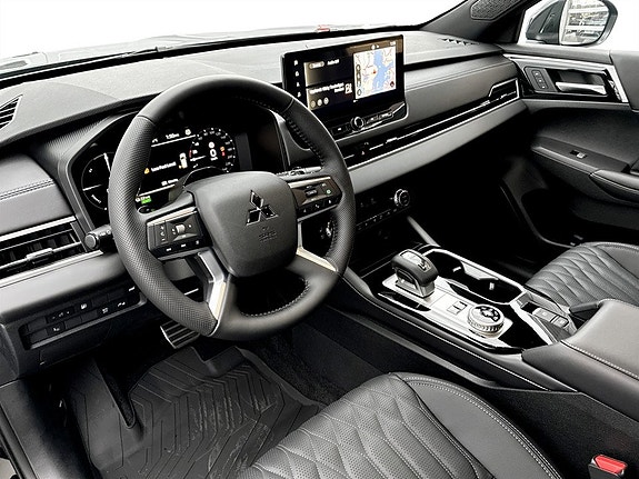 Mitsubishi Outlander 5 of 14