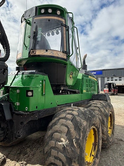 John Deere 1210G 6 of 7