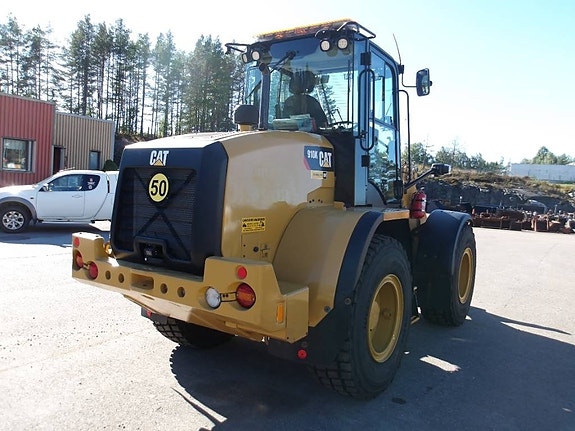 CAT 910 K 3 of 5
