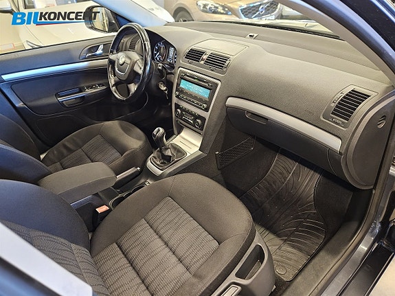 Skoda Octavia 10 of 20