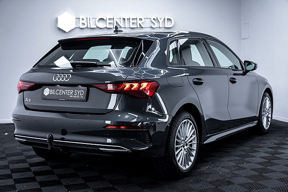 Audi A3 8 of 27