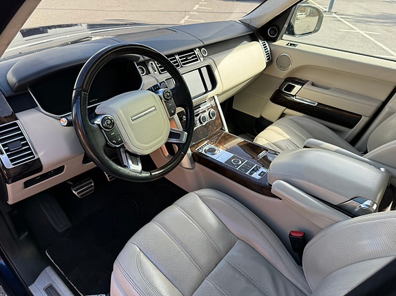 Land Rover Range Rover 9 of 16