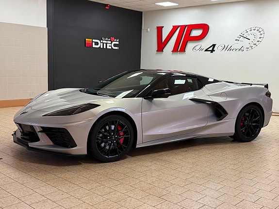 Chevrolet Corvette 25 of 28