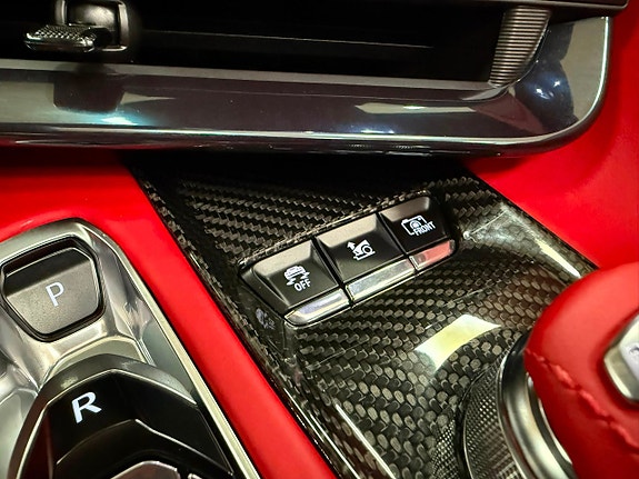 Chevrolet Corvette 19 of 28
