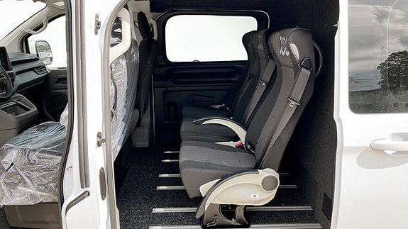 Volkswagen Transporter 11 of 12