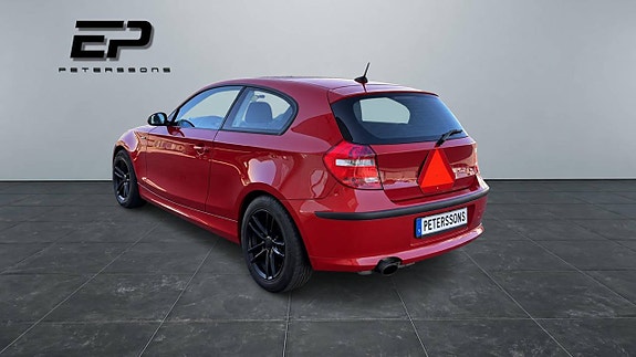 BMW 116i 6 of 8