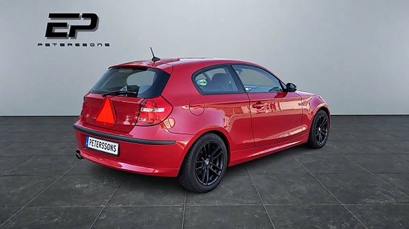 BMW 116i 5 of 8