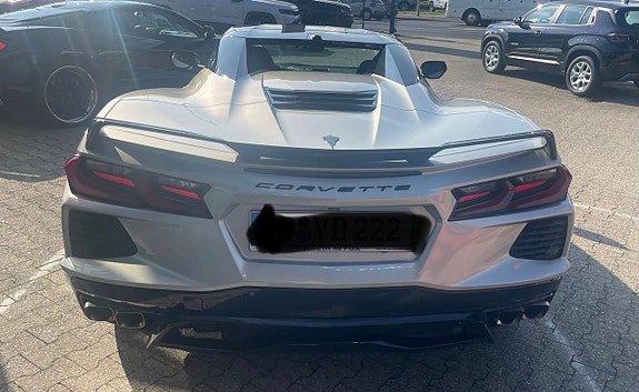 Chevrolet Corvette 5 of 8