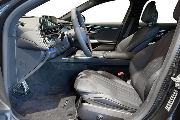 Mercedes-Benz E300 de 9 of 17