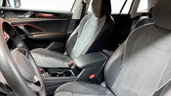 Volkswagen Tiguan 9 of 12