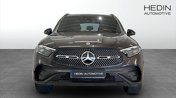 Mercedes-Benz GLC300 de 8 of 13