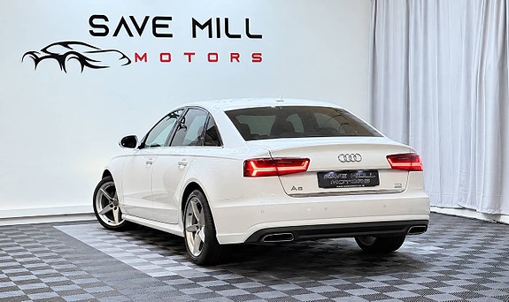 Audi A6 4 of 16