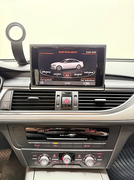 Audi A6 13 of 16