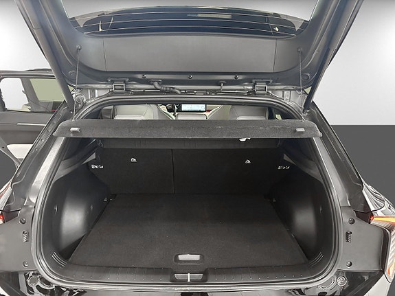 Kia EV4 16 of 20