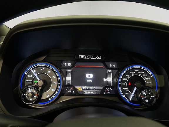 Dodge RAM 1500 24 of 30