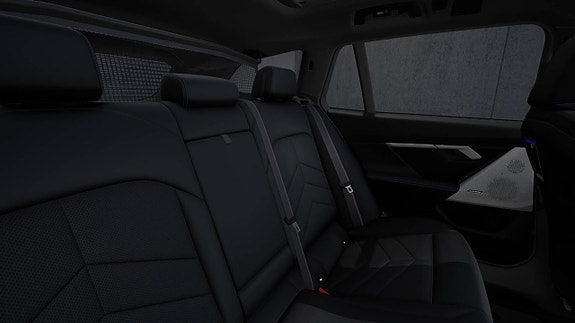 BMW 550e 7 of 11