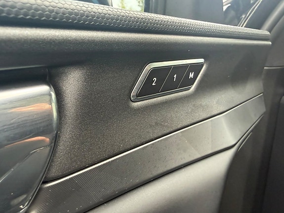 Lynk & Co 01 17 of 26