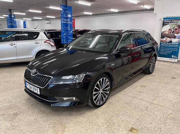 Skoda Superb 3 of 19