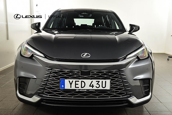 Lexus LBX 5 of 18