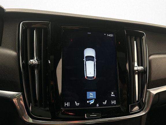 Volvo V90 Cross Country 21 of 30