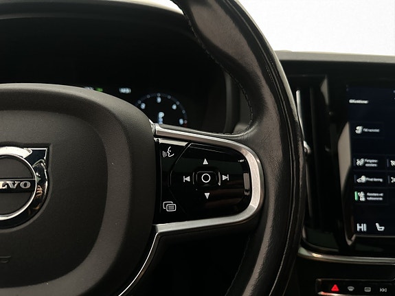 Volvo V90 Cross Country 20 of 30