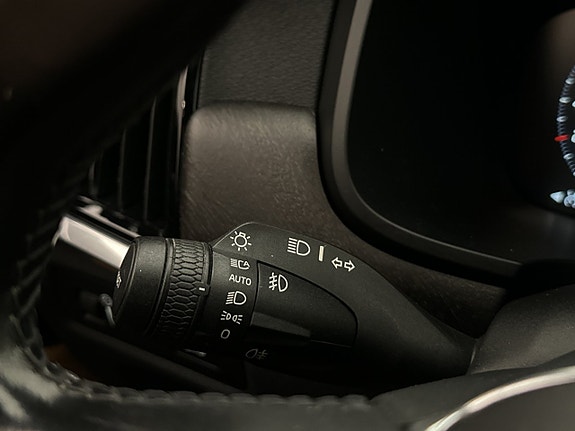 Volvo V90 Cross Country 17 of 30