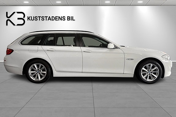 BMW 520d 2 of 22