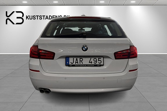 BMW 520d 4 of 22