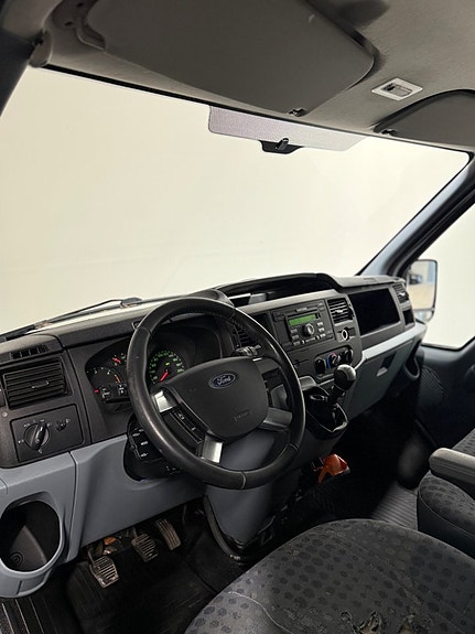 Ford Transit T260 14 of 17