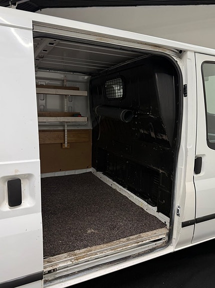 Ford Transit T260 10 of 17