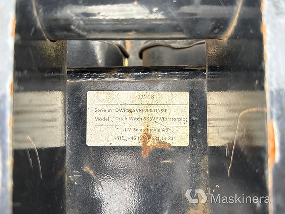 Redskapsbärare Ditch Witch R300 15 of 27