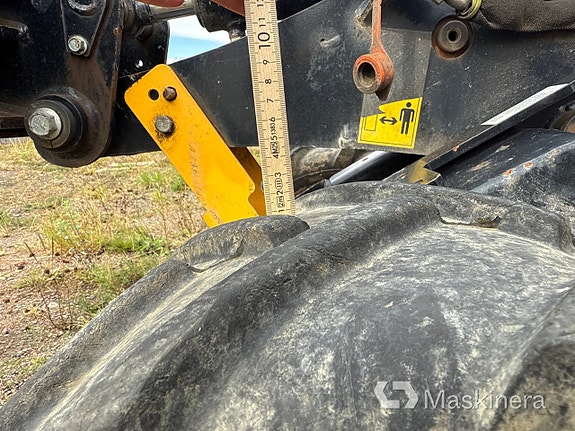 Redskapsbärare Ditch Witch R300 26 of 27