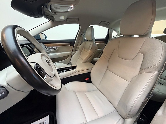 Volvo S90 7 of 11