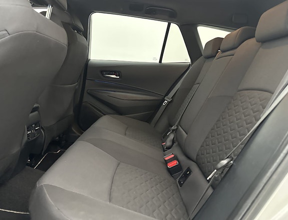 Toyota Corolla 8 of 8