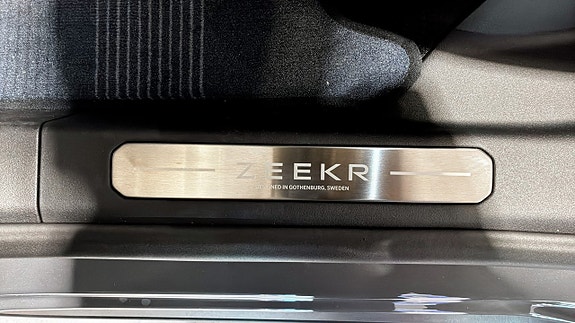 Zeekr X 16 of 25