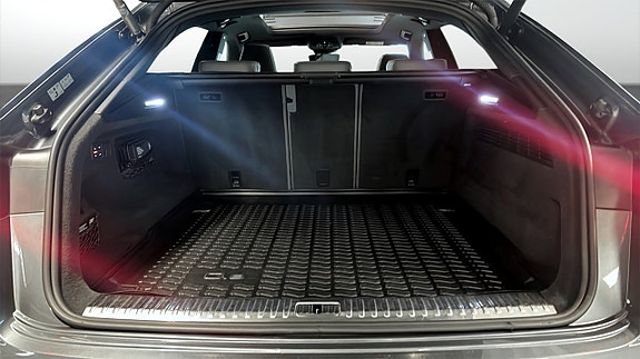 Audi Q8 13 of 13