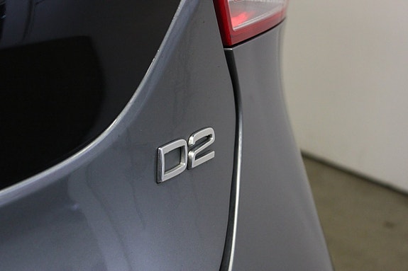 Volvo V40 9 of 21