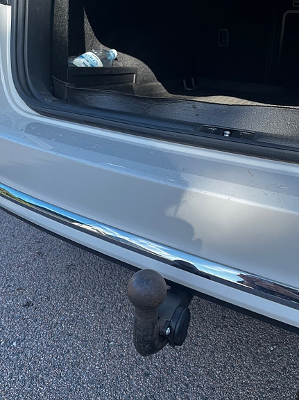Volkswagen Passat 10 of 14