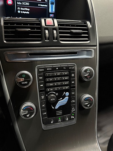Volvo XC60 21 of 23
