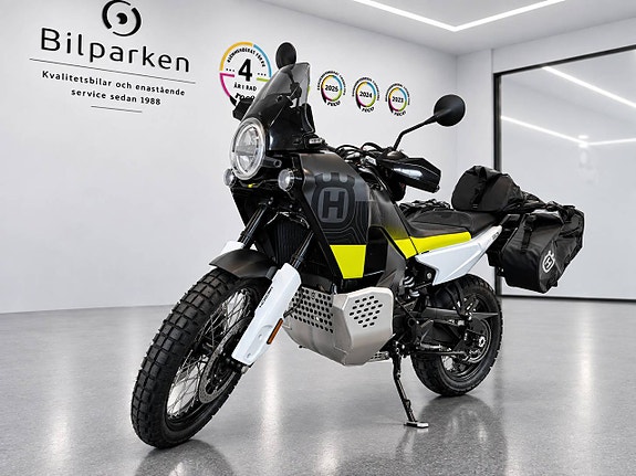 Husqvarna Norden 901 2 of 7