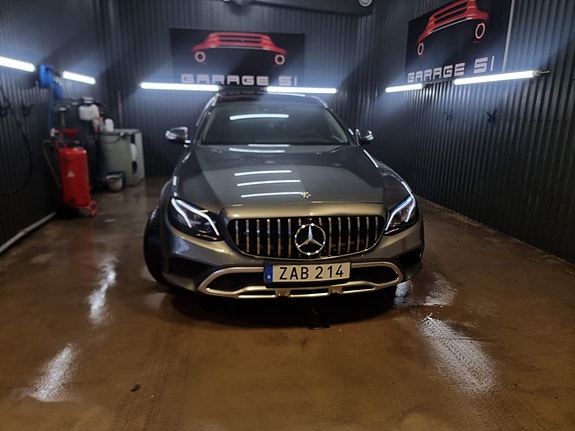 Mercedes-Benz E 220 d 19 of 19
