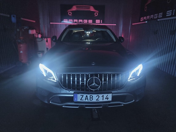 Mercedes-Benz E 220 d 18 of 19