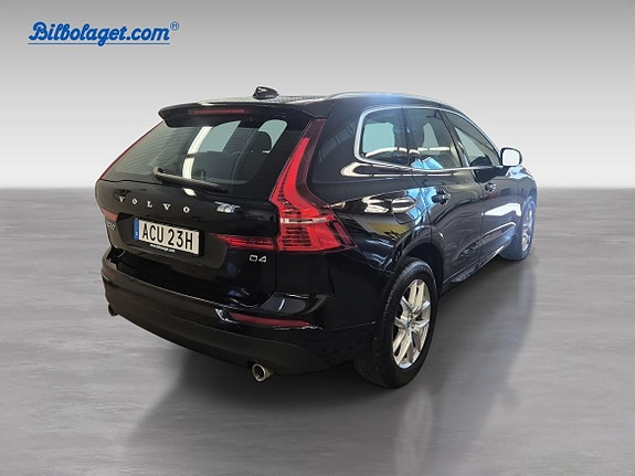 Volvo XC60 5 of 12
