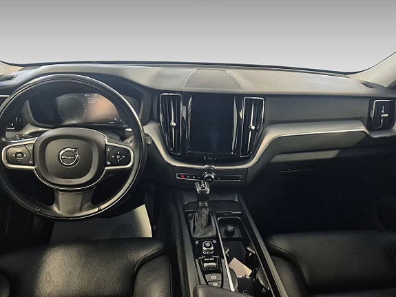 Volvo XC60 11 of 12